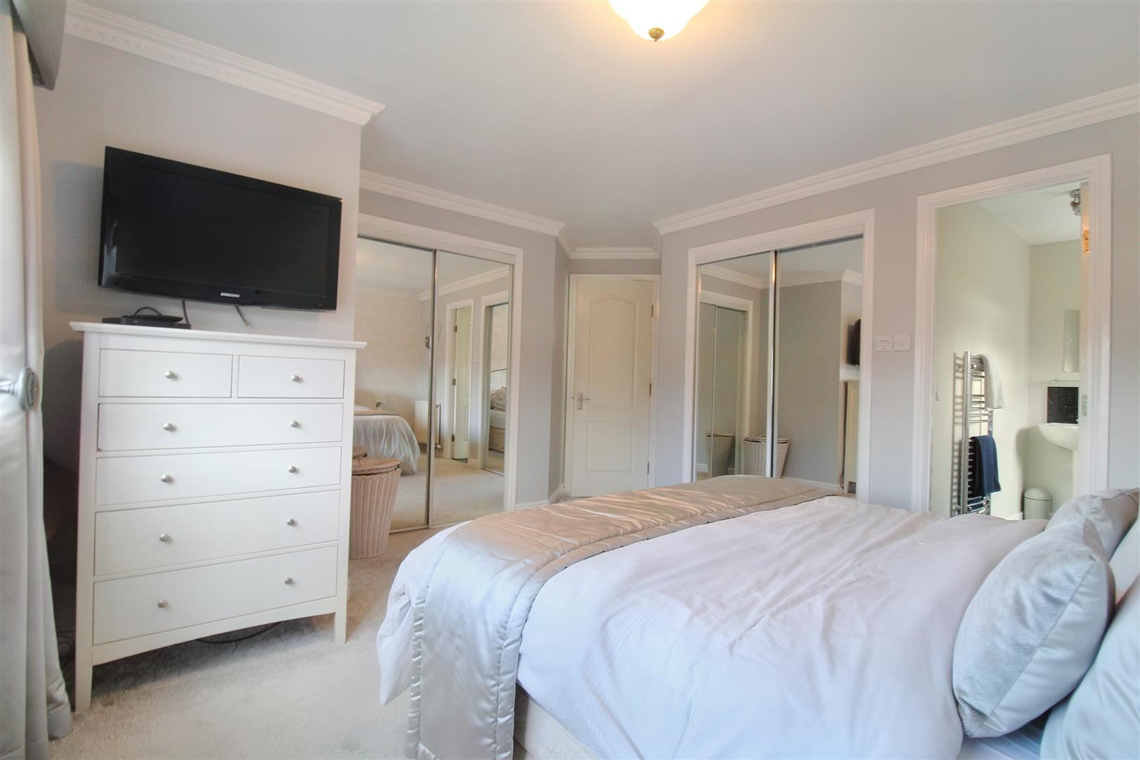 St. Annes Wynd, Erskine, PA8 7DT Walker Laird Solicitors & Estate Agents