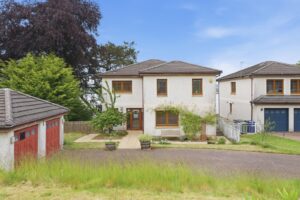 Dennistoun Road, Langbank, PA14 6XH