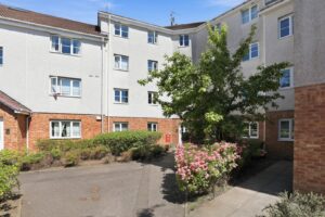 Stirrat Crescent, Paisley, Renfrewshire, PA3 1RA