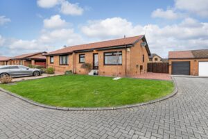 Turnhill Drive, Erskine, Renfrewshire, PA8 7AY