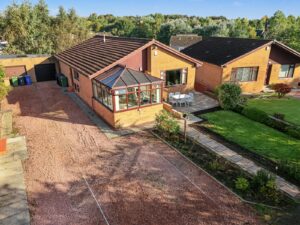 Broom Avenue, Erskine, Renfrewshire, PA8 7BB