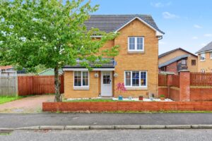 Moorpark Square, Renfrew, Renfrewshire, PA4 8JF